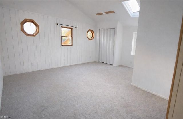 1203 Baskerville LN, Portsmouth, VA 23701