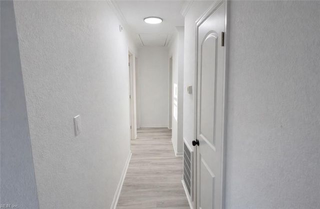 1203 Baskerville LN, Portsmouth, VA 23701