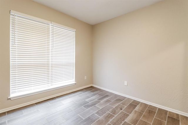 1125 Oak Creek Drive, Moore, OK 73160