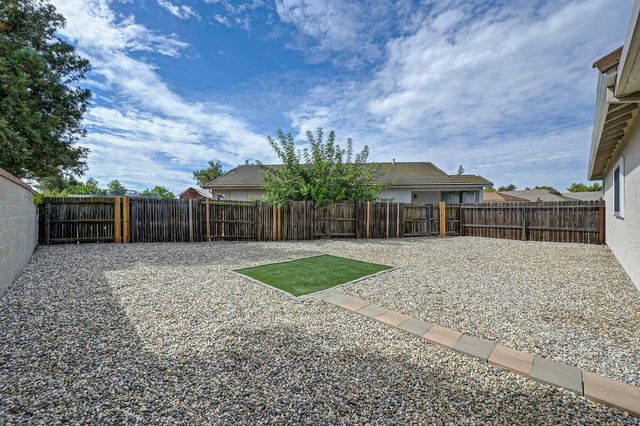 9281 Spilsby Ct, Sacramento, CA 95829