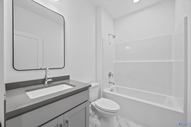 21774 Hemlock Drive, Athens, AL 35613