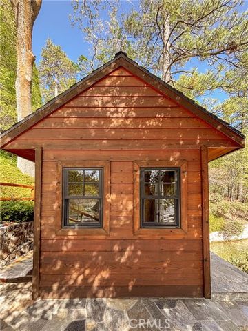 406 N406B, Lake Arrowhead, CA 92352