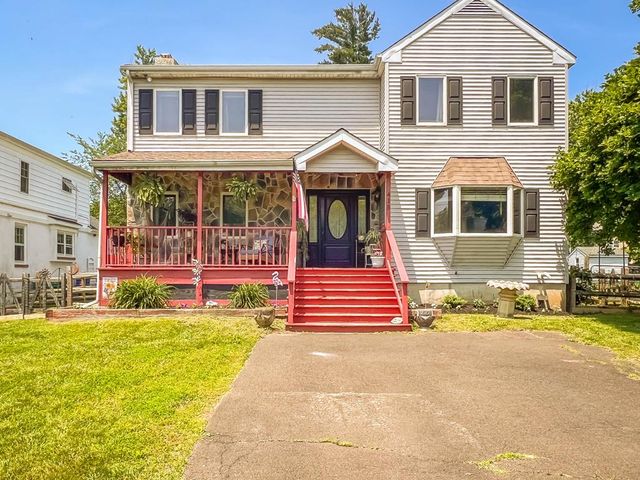 415 W RICHARDSON AVE, Langhorne, PA 19047
