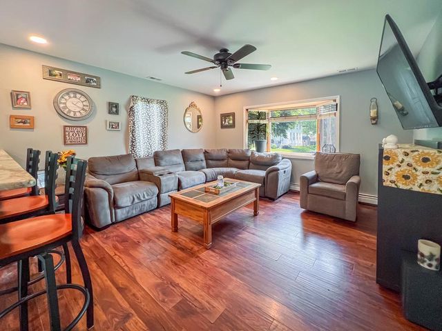415 W RICHARDSON AVE, Langhorne, PA 19047