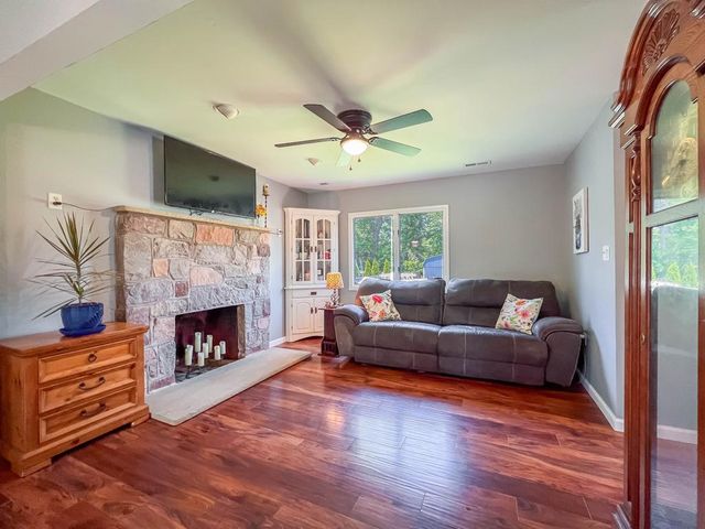 415 W RICHARDSON AVE, Langhorne, PA 19047