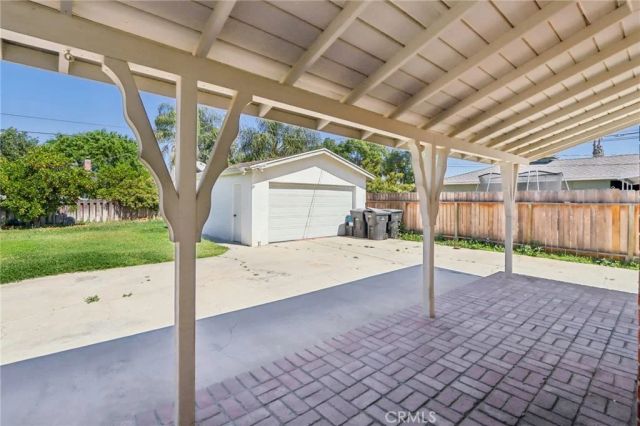 5319 Rochester, Riverside, CA 92504