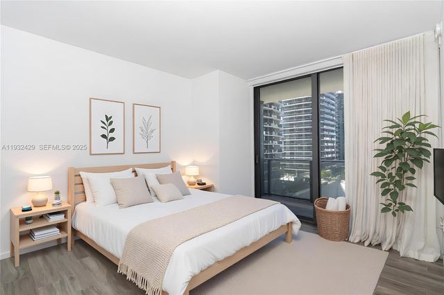 801 S Miami Ave 1409, Miami, FL 33130