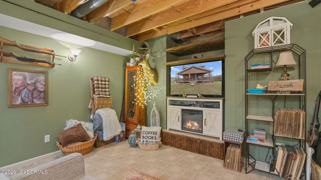 46 DEVONSHIRE ROAD, Eugene, MO 65032