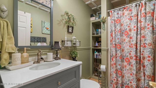 46 DEVONSHIRE ROAD, Eugene, MO 65032