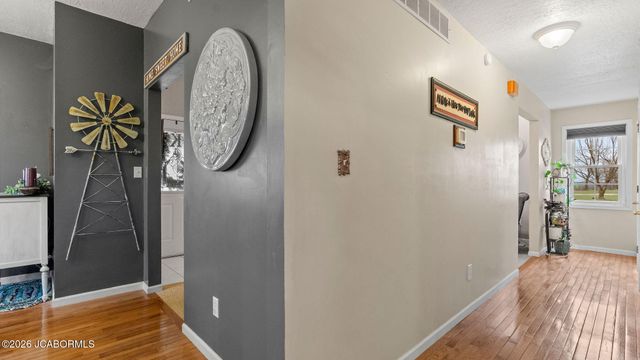 46 DEVONSHIRE ROAD, Eugene, MO 65032