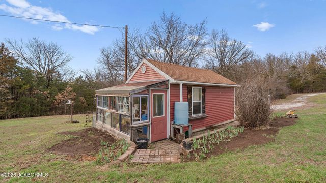 46 DEVONSHIRE ROAD, Eugene, MO 65032