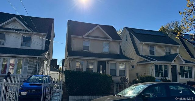 194-22 115th Avenue, Saint Albans, NY 11412