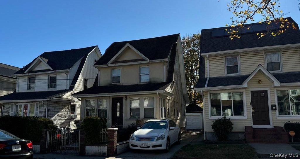 194-22 115th Avenue, Saint Albans, NY 11412