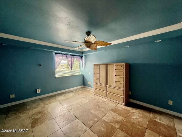 9118 N Eaglestone Loop, Tucson, AZ 85742