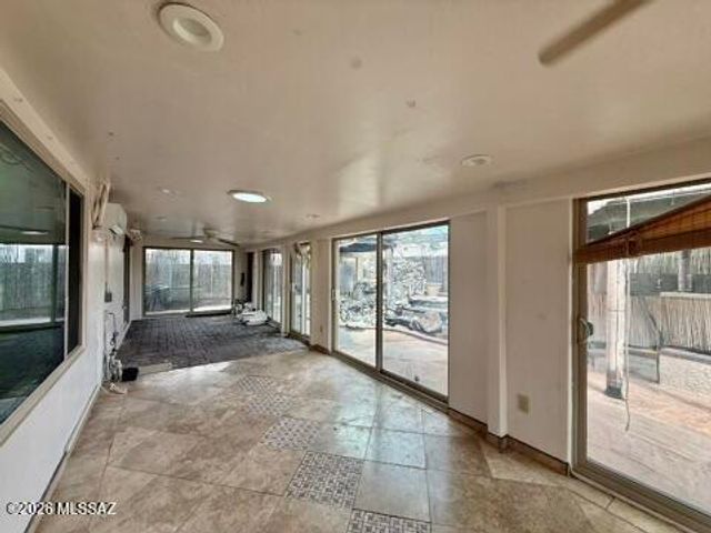 9118 N Eaglestone Loop, Tucson, AZ 85742