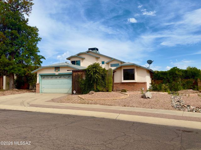9118 N Eaglestone Loop, Tucson, AZ 85742