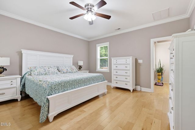 490 Shawnee Drive, Louisburg, NC 27549