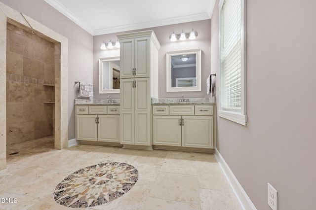 490 Shawnee Drive, Louisburg, NC 27549