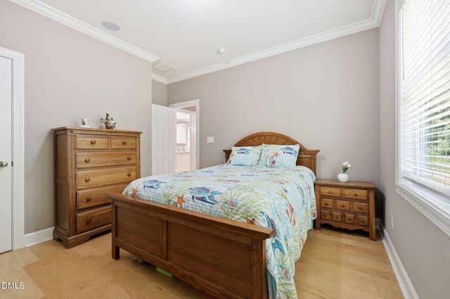 490 Shawnee Drive, Louisburg, NC 27549