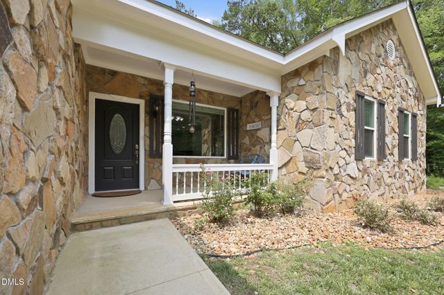 490 Shawnee Drive, Louisburg, NC 27549