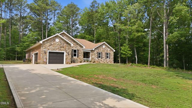 490 Shawnee Drive, Louisburg, NC 27549