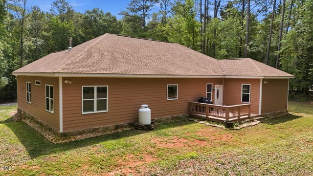 490 Shawnee Drive, Louisburg, NC 27549