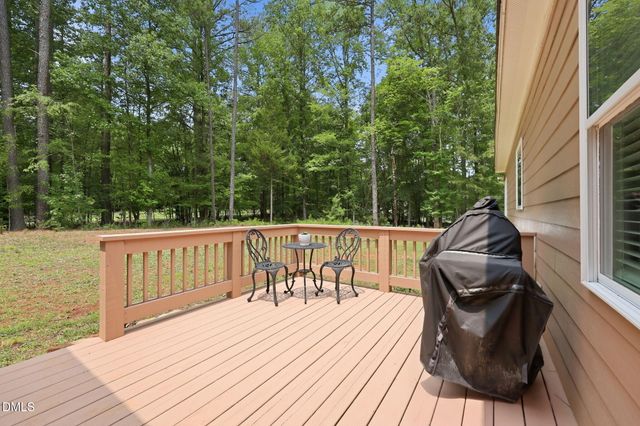490 Shawnee Drive, Louisburg, NC 27549