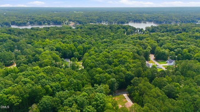 490 Shawnee Drive, Louisburg, NC 27549