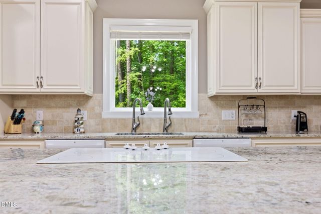 490 Shawnee Drive, Louisburg, NC 27549