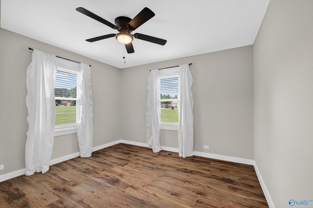 2605 Ready Section Road, Toney, AL 35773