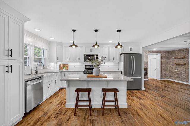2605 Ready Section Road, Toney, AL 35773