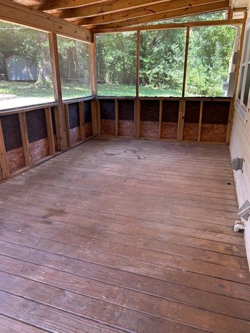203 Carlton Drive, Spartanburg, SC 29302