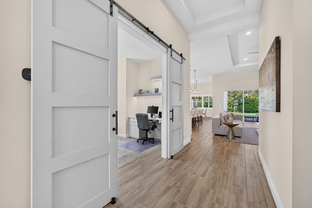 12424 Hammock Way, Palm Beach Gardens, FL 33412