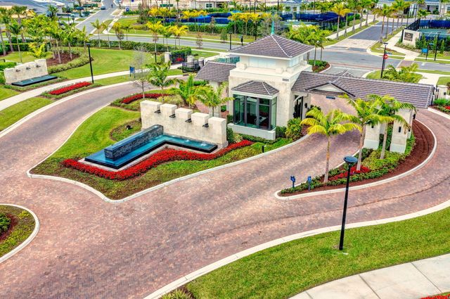 12424 Hammock Way, Palm Beach Gardens, FL 33412