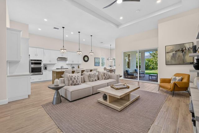 12424 Hammock Way, Palm Beach Gardens, FL 33412