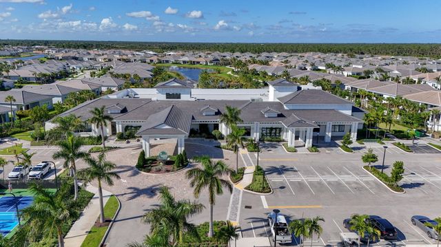 12424 Hammock Way, Palm Beach Gardens, FL 33412