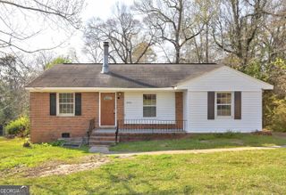 2442 Tredway Drive, Macon, GA 31211