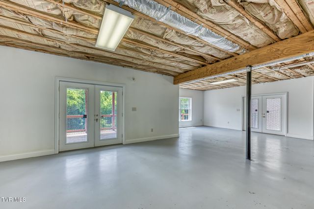 931 Shadyside Drive, Kingsport, TN 37663