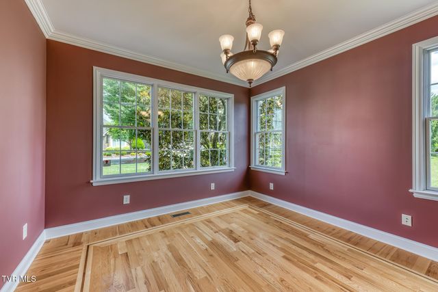 931 Shadyside Drive, Kingsport, TN 37663