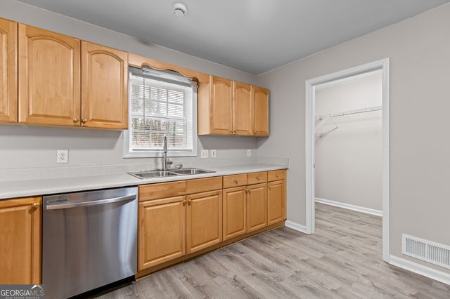 631 Saddlewood Drive, Lawrenceville, GA 30043