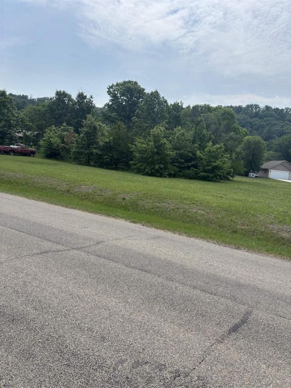 115 Windsong Court, Boscobel, WI 53805