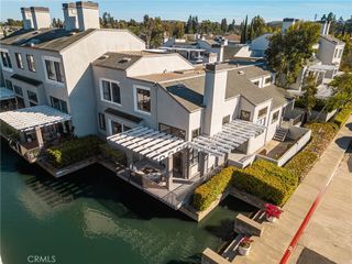 19 Waterway 9, Irvine, CA 92614