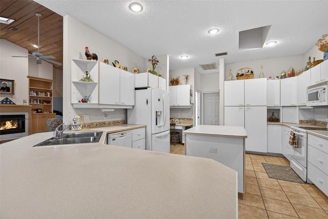 496 N AFTERGLOW CIRCLE, Crystal River, FL 34429