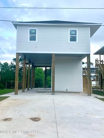 5017 Kansas Street, Bay Saint Louis, MS 39520