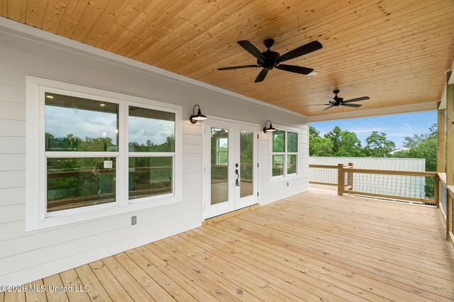 5017 Kansas Street, Bay Saint Louis, MS 39520