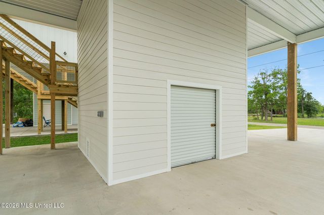 5017 Kansas Street, Bay Saint Louis, MS 39520