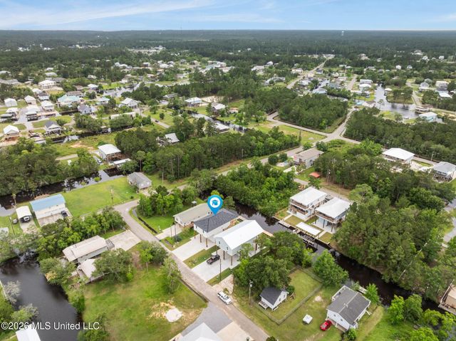 5017 Kansas Street, Bay Saint Louis, MS 39520