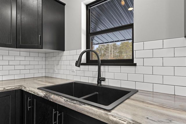 W11115 CTH W, Crivitz, WI 54114