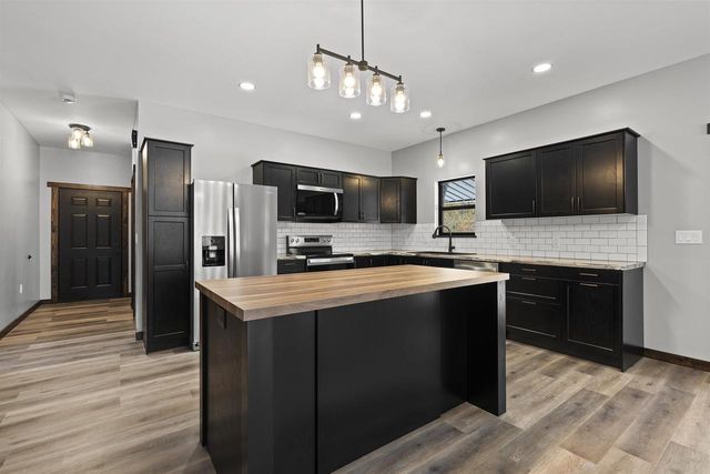 W11115 CTH W, Crivitz, WI 54114