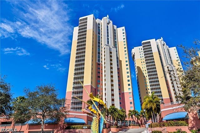 2745 1st ST 1903, Fort Myers, FL 33916